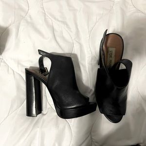Steve Madden heel
